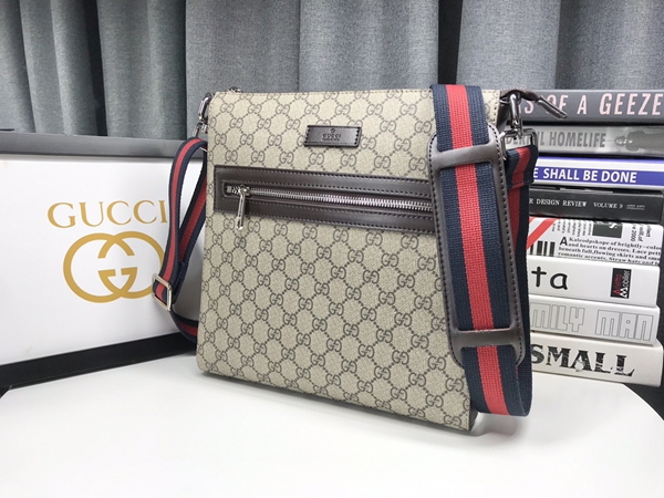 激安グッチバッグコピー側面デザイン